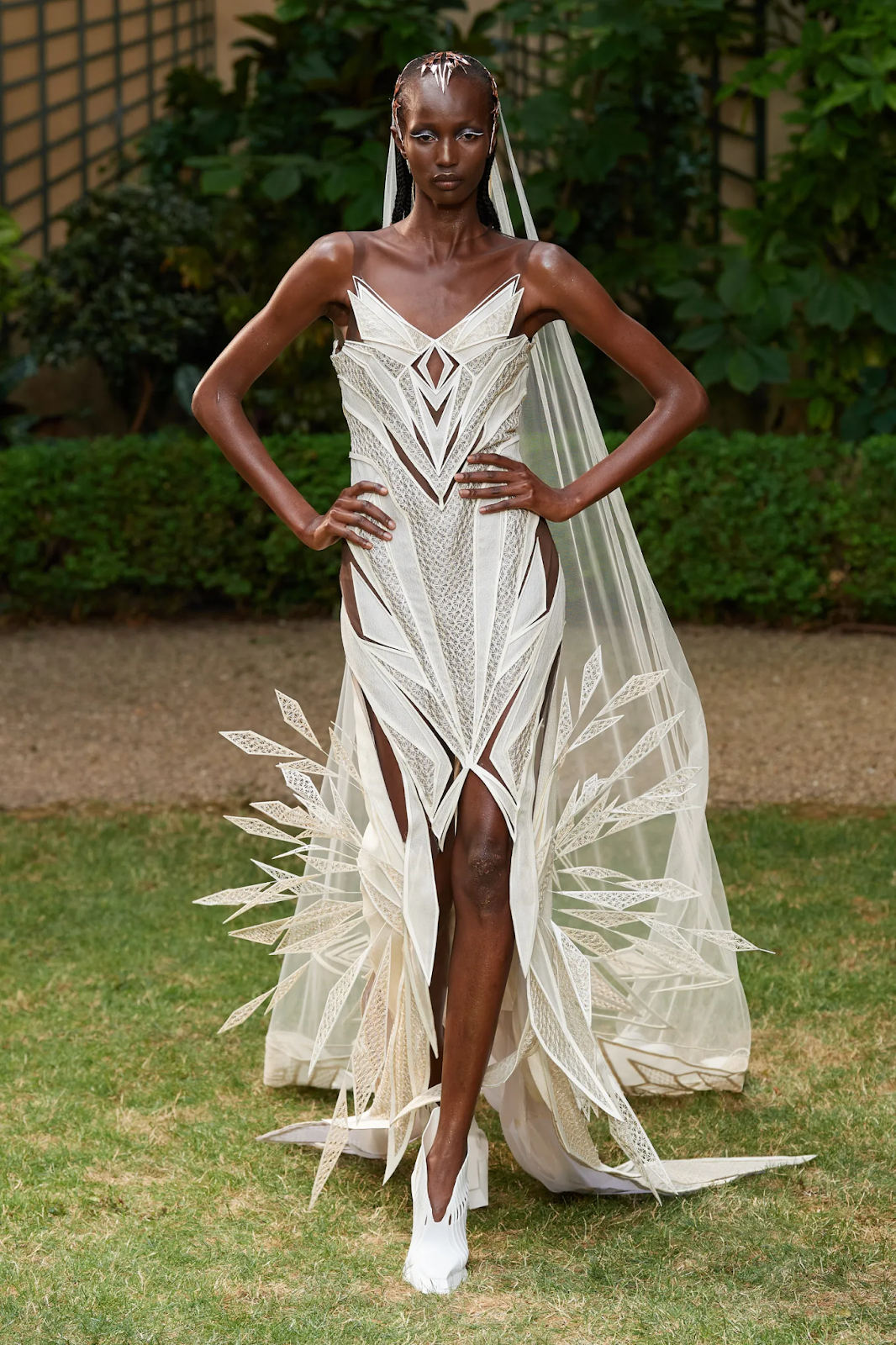 Iris Van Herpen Haute Couture features models dressed in artistic pieces