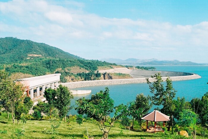 Tour du lịch Pleiku - Thủy điện Yaly