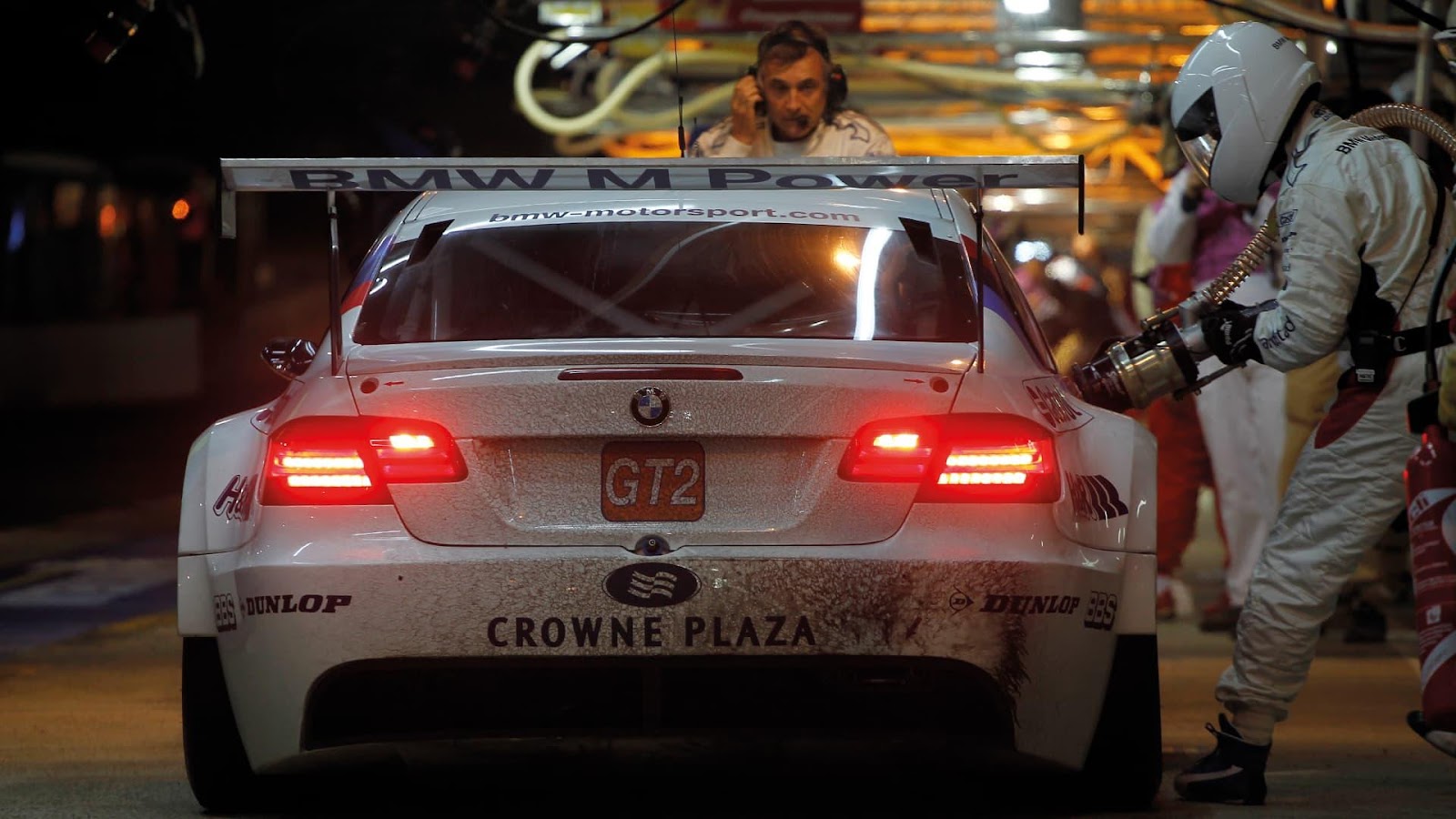 Le Mans 24-hour race pit stop