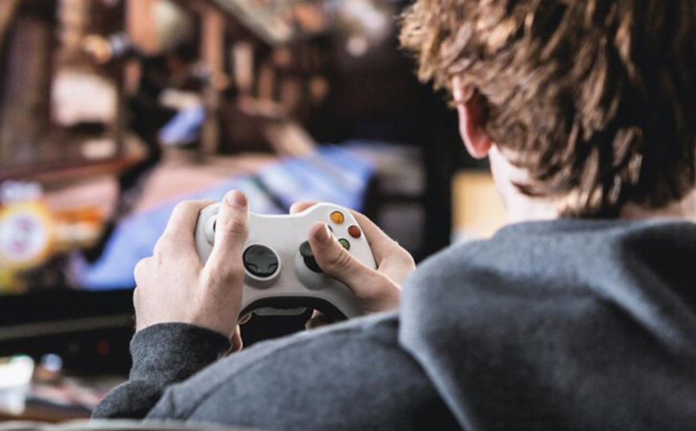 Why Online Gaming Has Become So Popular | Omega Underground
