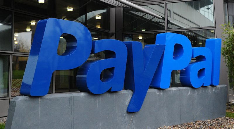 Haftanın Manşetleri: PayPal’in Stablecoin’i, Amazon Kredi Kartı, Çip Siparişleri