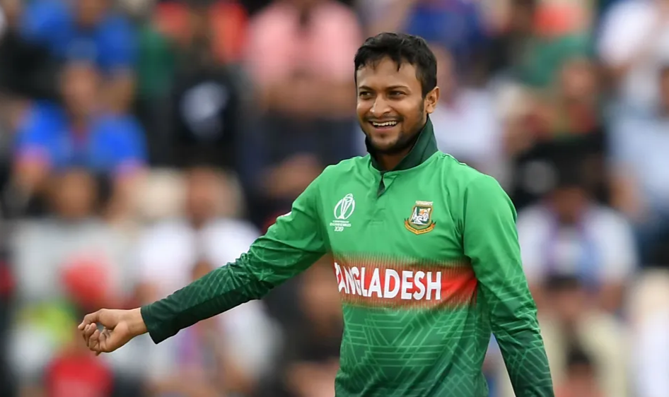 The legendary all-rounder carrying the Bangla batting unit