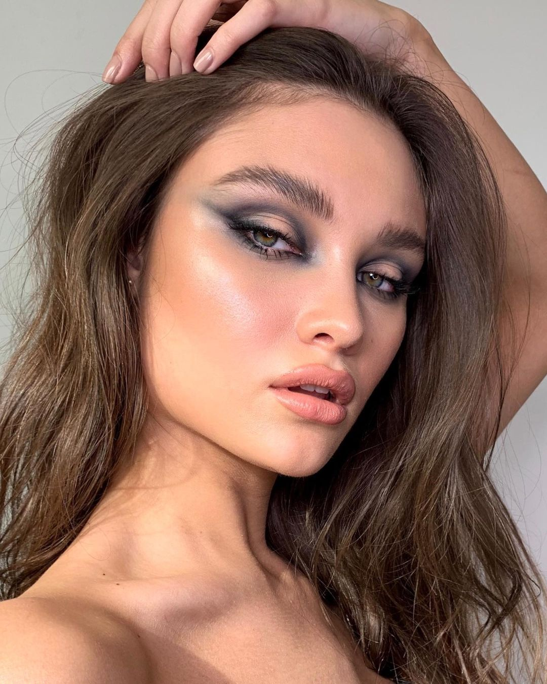 13 Versatile Black Eyeshadow Looks That You Can Wear For Any Occasion
