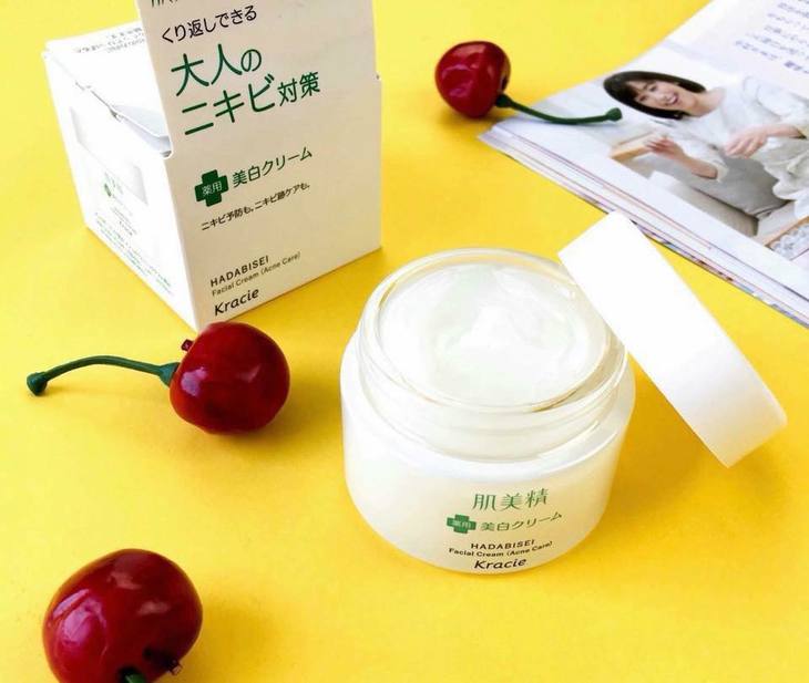 Kem trị mụn ẩn của Nhật Kracie Acne Cream lành tính với các nguyên liệu tự nhiên