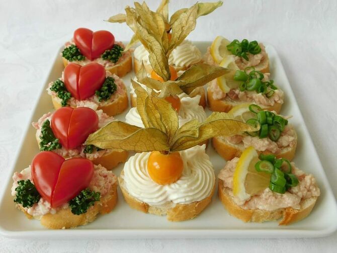Appetizing appetizer - sandwiches for the New Year's table 20