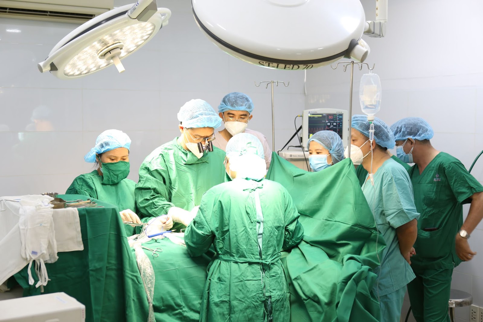 Minh chứng sáng giá nhất cho chất lượng dịch vụ tại Bệnh viện Thẩm mỹ Ngọc Phú đó chính là chất lượng dịch vụ tốt, đội ngũ bác sĩ chất lượng.