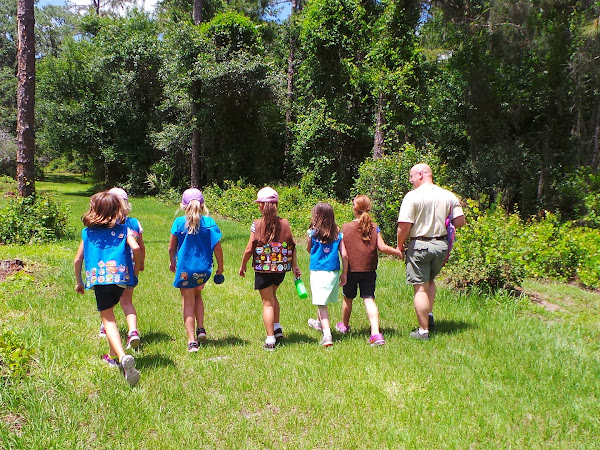 3 Practical Ways To Be A Better Girl Scout Leader