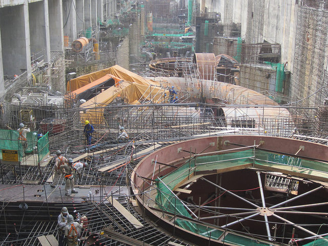 The Belo Monte hydroelectric plant’s turbine room in the northern Brazilian state of Pará, under construction in 2015. The mega-project is to be finished in 2019. Credit: Mario Osava/IPS