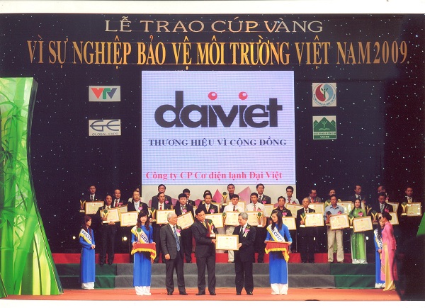 Lễ trao cúp vàng vì sự nghiệp bảo vệ môi trường Việt Nam 