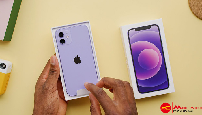 Top 4 điện thoại iPhone đáng mua nhất mùa Tết năm 2022