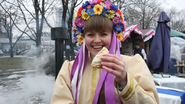 Масляна чи масниця? Які традиції святкування тижня перед Великим постом є власне українськими