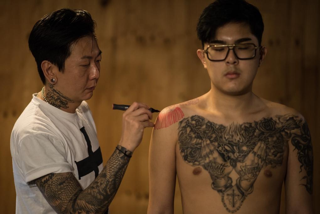 Meet South Korea's outlaw tattoo artists | CTV News