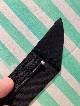 En bild som visar kniv

Automatiskt genererad beskrivning
