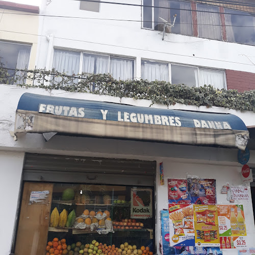Opiniones de Frutas Y Legumbres Danna en Quito - Frutería