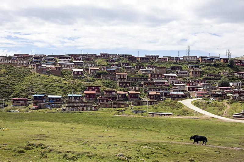 http://religionnews.com/wp-content/uploads/2017/07/webRNS-TIBETAN-PRAYER02-072017.jpg