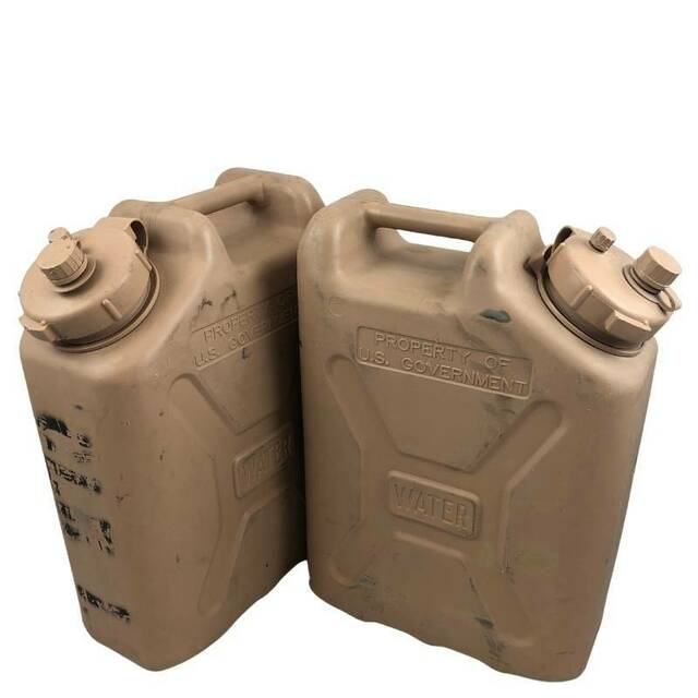 5 gallon water can surplus