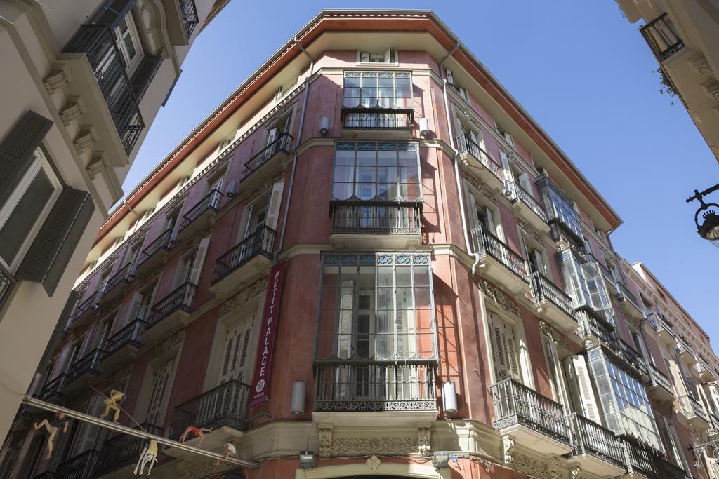 Fachada de Petit Palace Málaga Hoteles málaga capital Fachada de Petit Palace Málaga Hoteles málaga capital