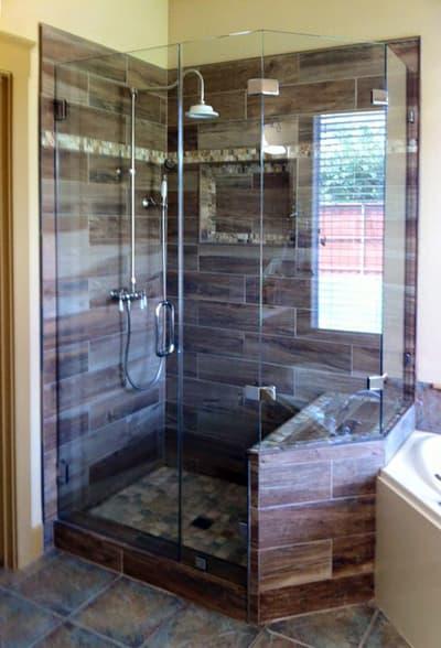 Frameless shower door