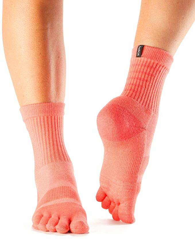 toesox UltraSport Performance Medium Weight Crew Toe Socks for Hiking, Trails, and Long Distance Running