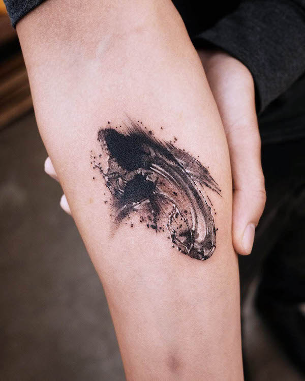 Full picture showing a gorgeous abstract  tattoo