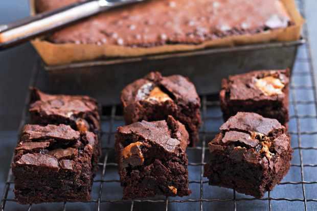 2. Resep Cokelat Rendah Kalori - Keto Chocolate Brownies