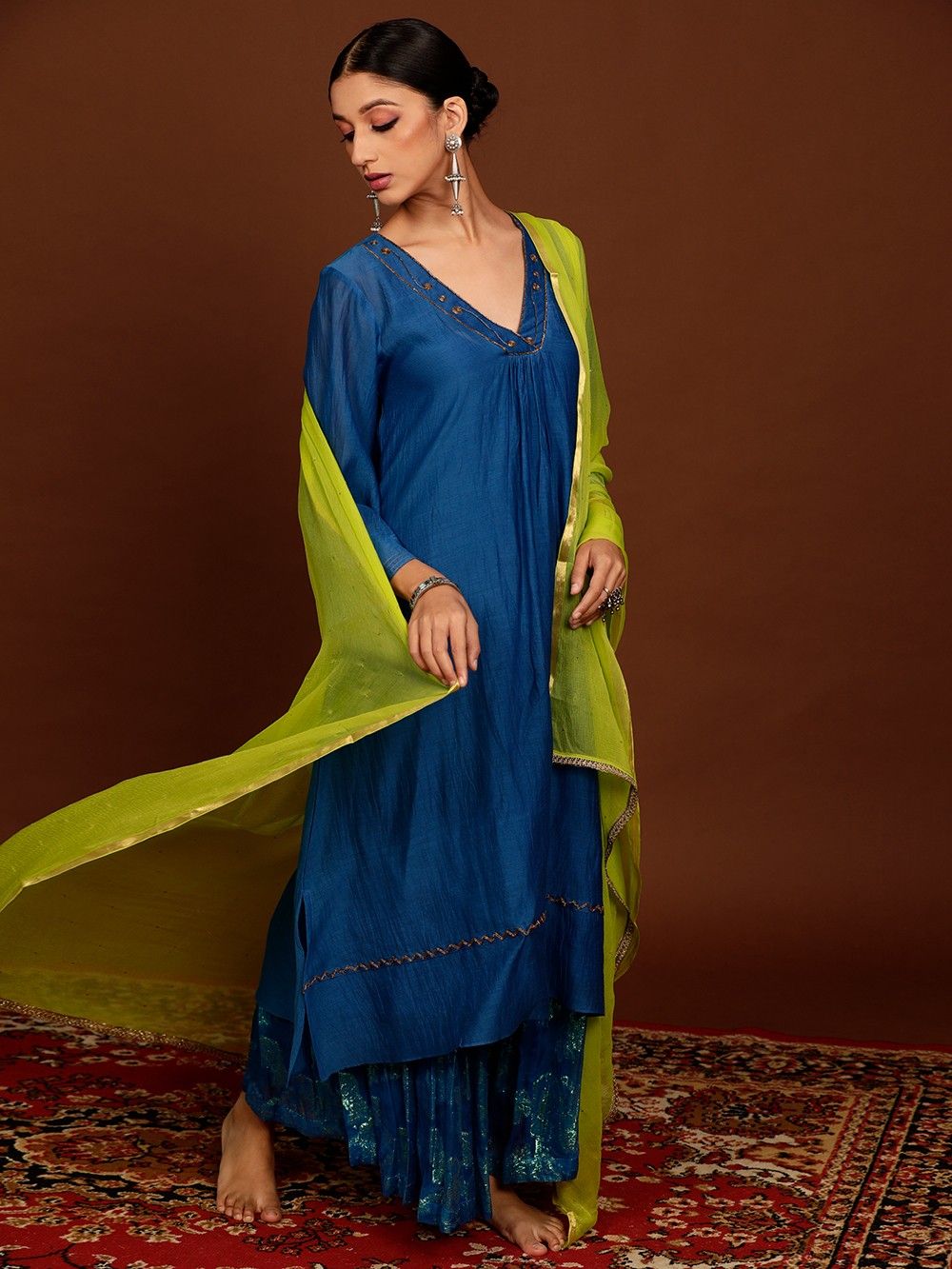 the loom - Blue Hand Embroidered Chanderi Kurta