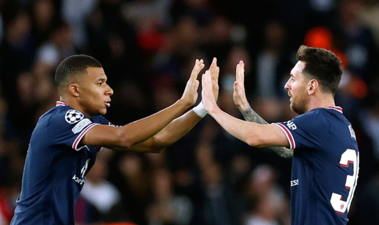 The two stars celebrate the equaliser, the Frenchman had previously opened the scoring in the match