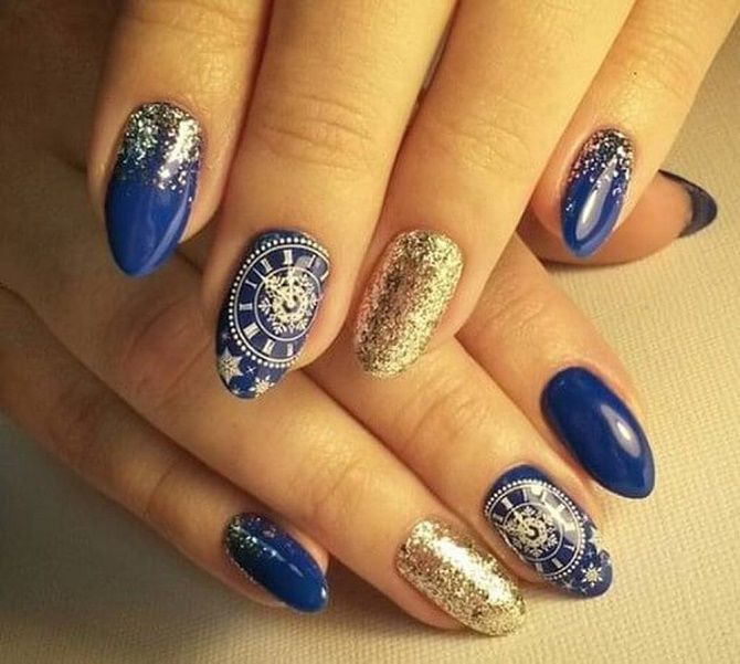 Unusual manicure with clock for New Year 2022 26