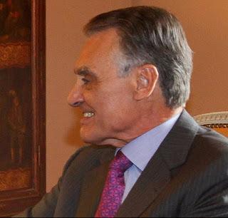 This image has an empty alt attribute; its file name is anibal-cavaco-silva.jpg
