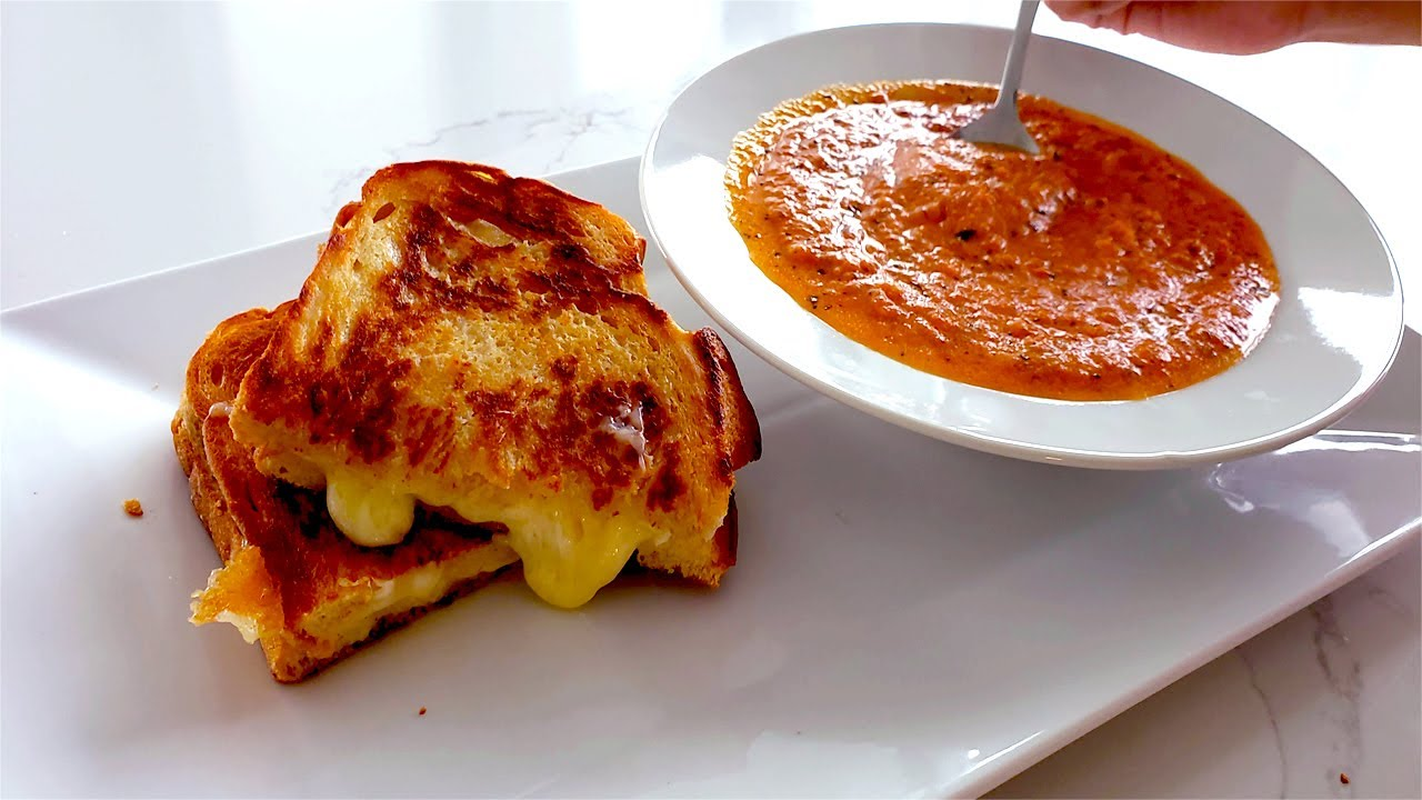tomato soup and grilled cheese toast