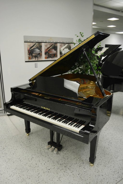 đàn piano Yamaha Grand C5