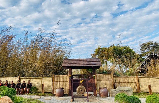 Vườn Zen gần 1ha trong tổ hợp BĐS của ông Đặng Lê Nguyên Vũ vừa khai trương: Xây theo kiến trúc chữa lành Thân – Tâm – Trí, thu vé vào cổng bằng… cây - Ảnh 1.