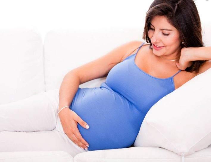 Nằm Mơ Thấy Người Quen Có Bầu Đánh Con Gì? Giải Mã Giấc Mơ Thấy Người