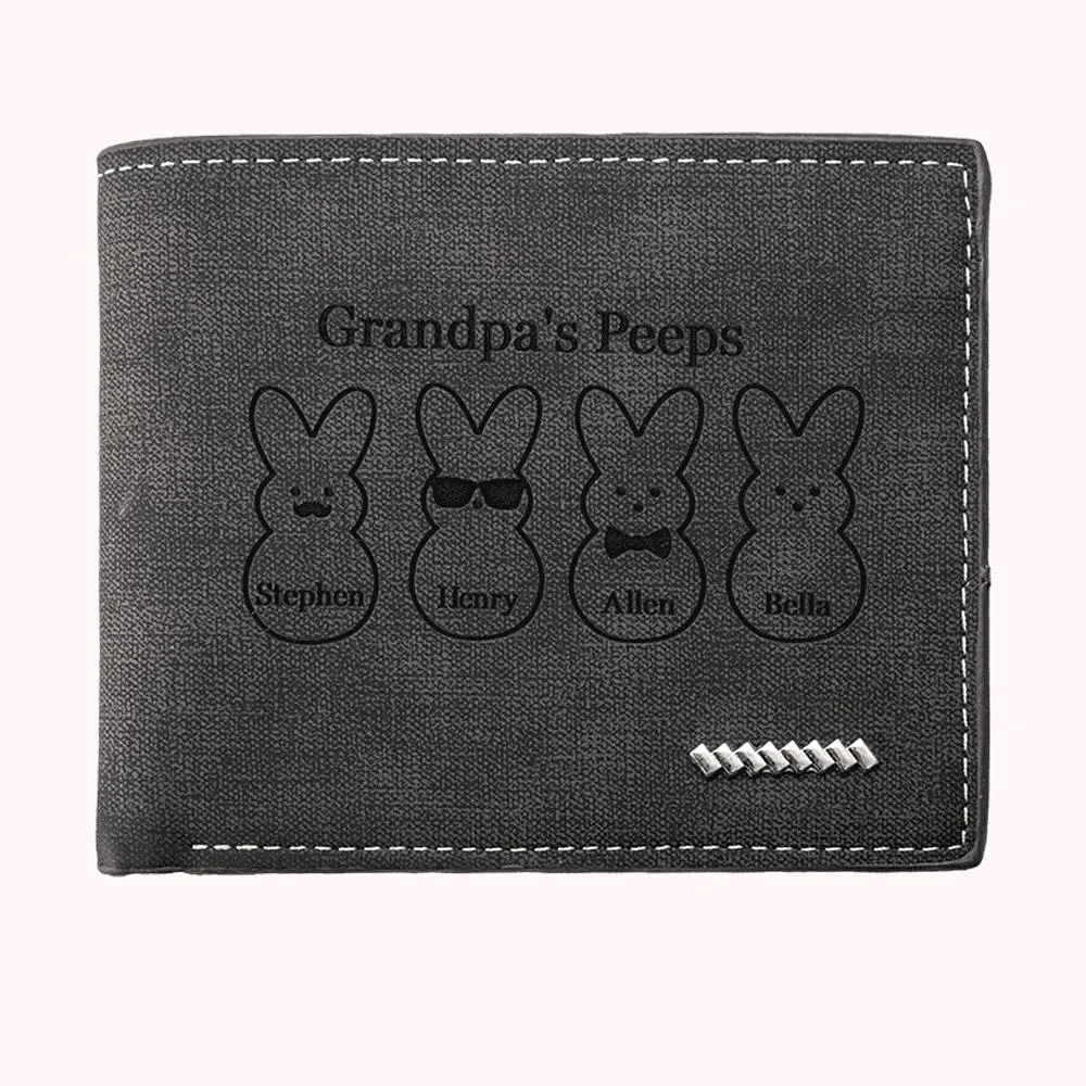 Portefeuille noir avec coutures blanches sur les contours, décoré de 4 lapins personnalisés par un prénom et des accessoires (lunettes, moustache, noeud papillon).