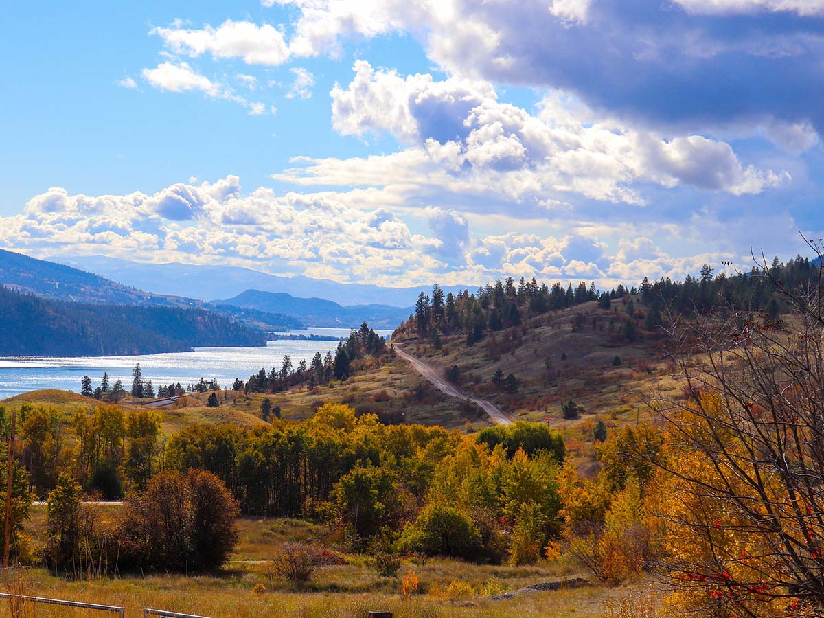 A photo of the Okanagan Valley in Autumn