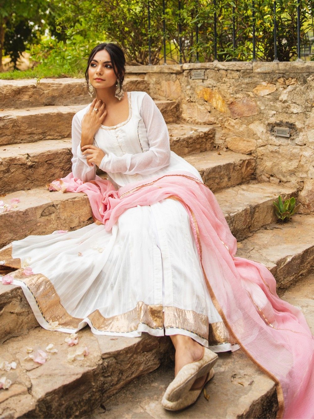 the loom - Ivory Gota Chanderi Blend Anarkali Kurta
