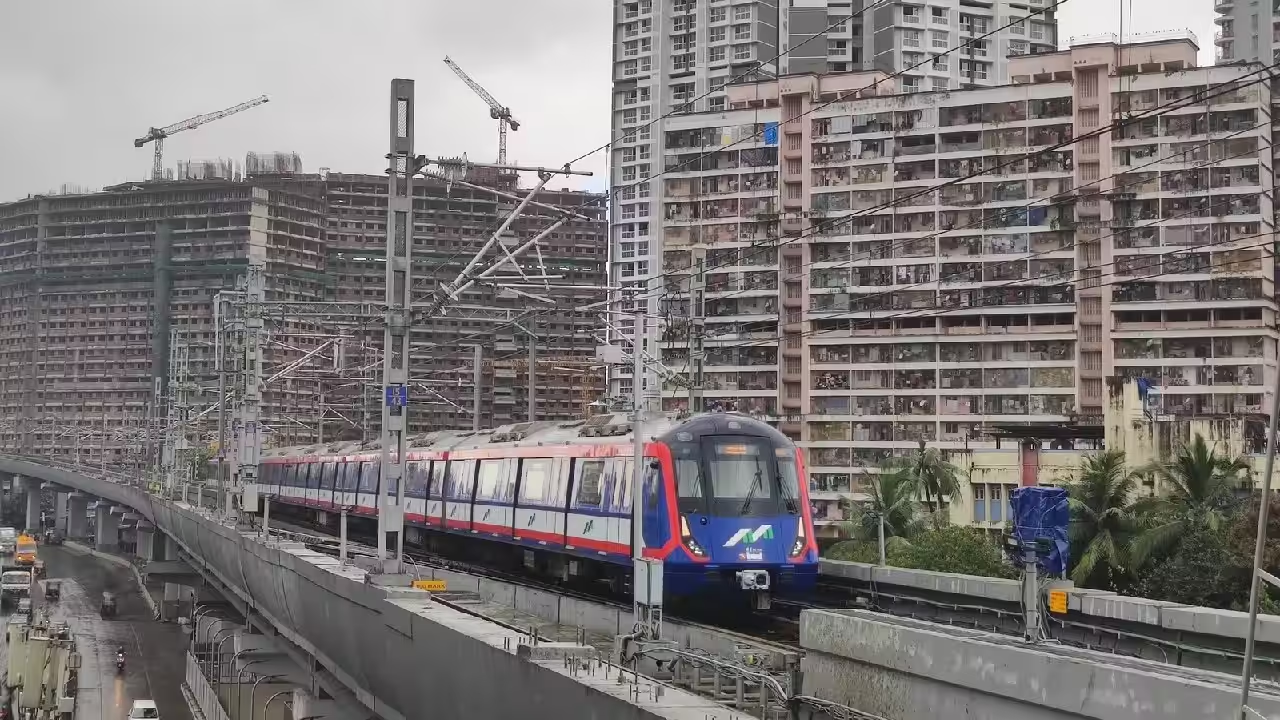 metro route in mumbai