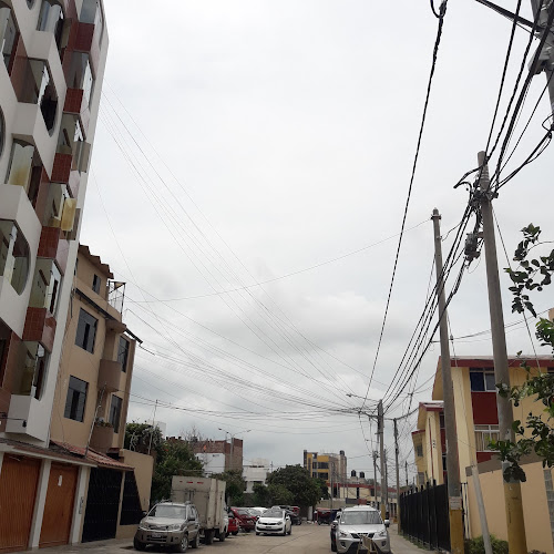 Algarrobos 115, Chiclayo 14008, Perú