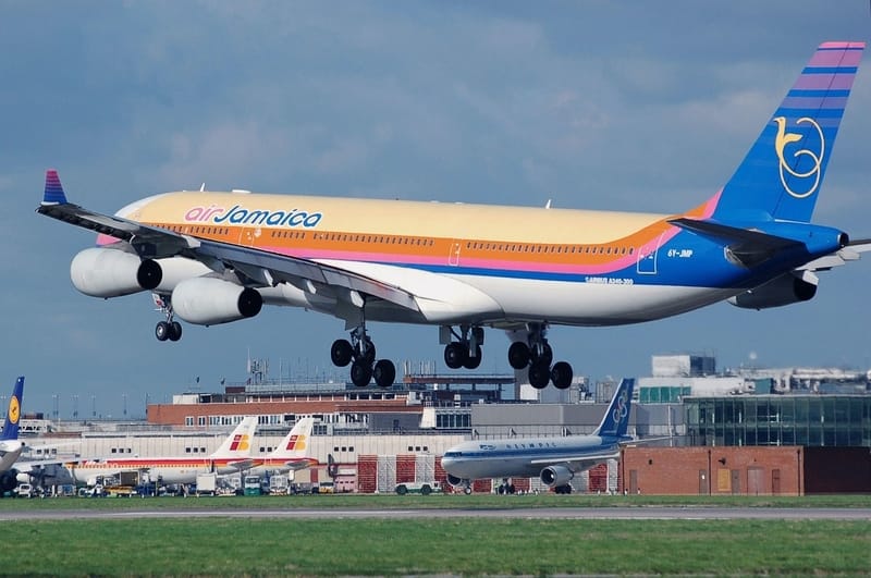 air jamaica plane landing