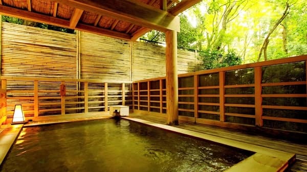 箱根小涌谷温泉「水の音」：大浴場「笹の湯」露天風呂