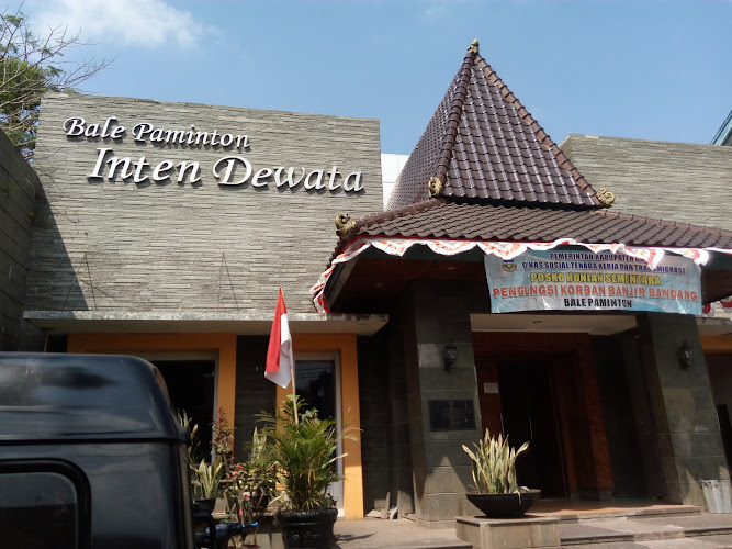 Teater Seni Pertunjukan di Kabupaten Garut: Mengungkap Keindahan Bale Paminton Inten Dewata dan Tempat Lainnya