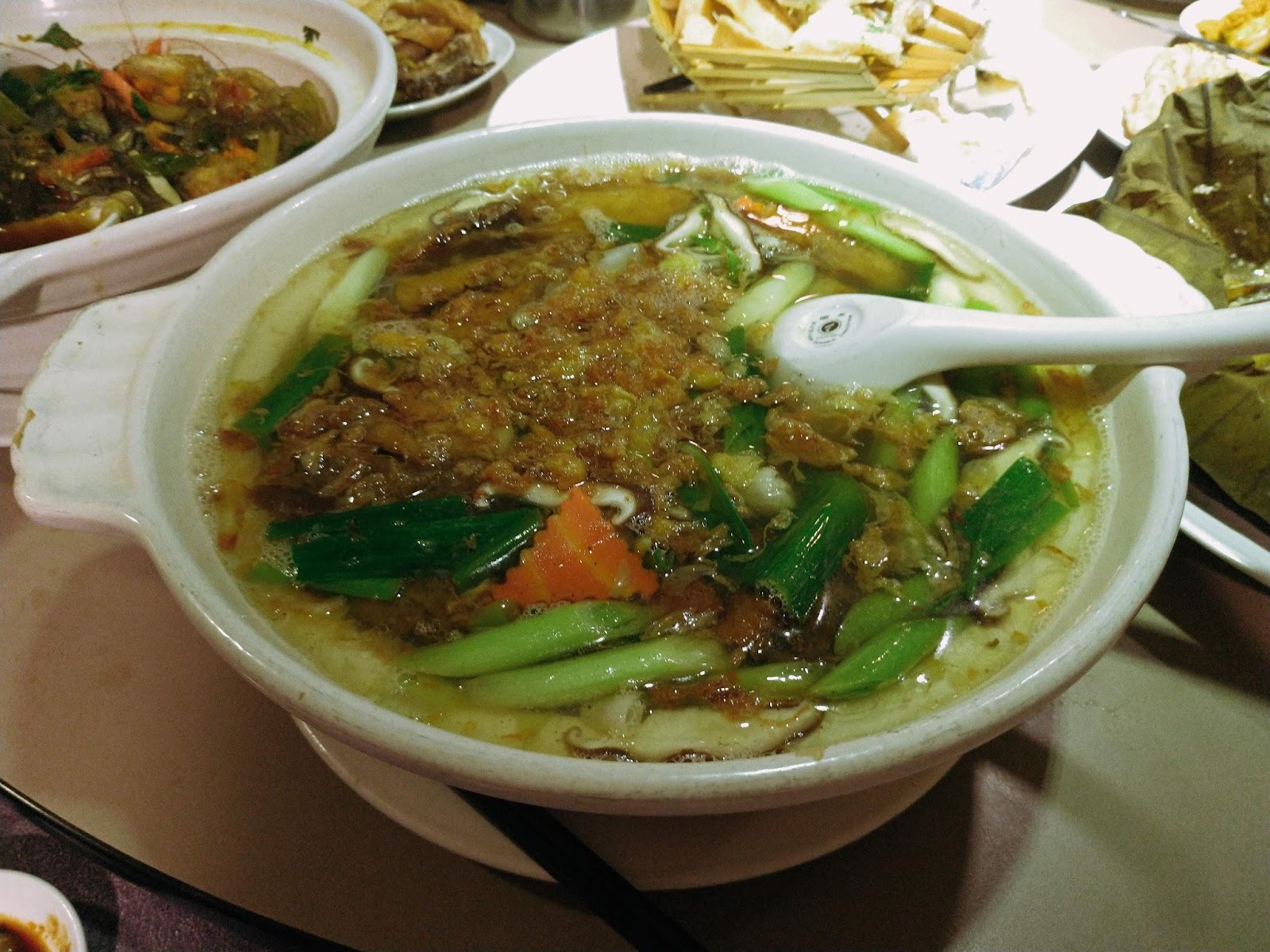 新東南海鮮餐廳 總店  推薦 深海魚米粉鍋