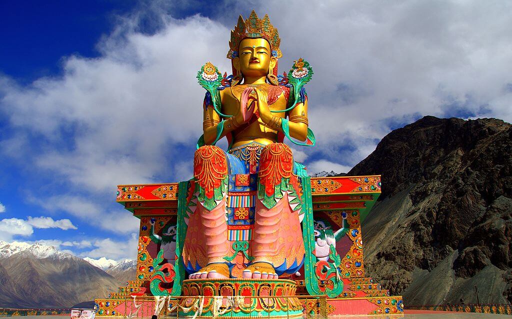maitreya buddha statue, nubra valley, diskit monastery