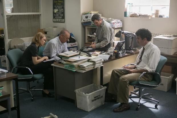 2.SPOTLIGHT 2