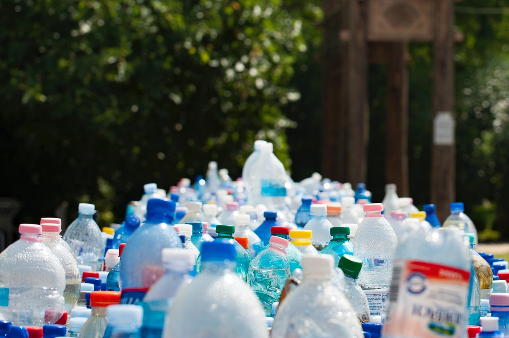 botellas de plástico