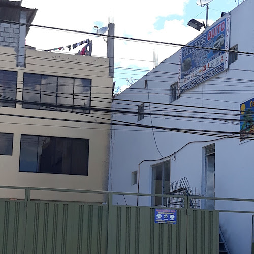 Talleres Quito - Quito