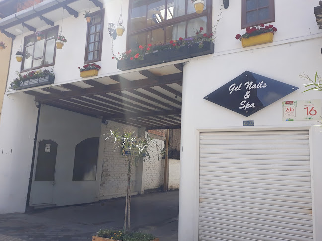Gel Nails & massage - Cuenca
