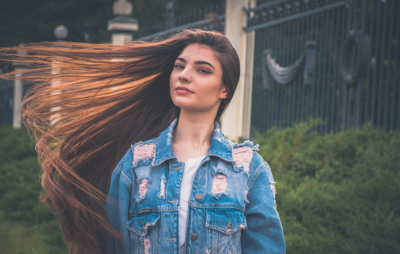 finding the best hair extension manufacturer