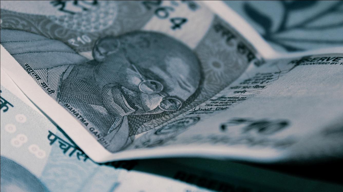 India economic crisis
