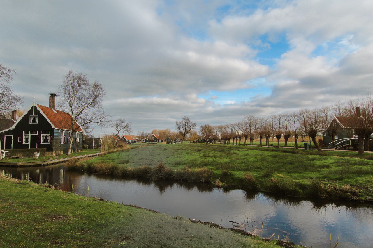 Admire the stretches of flatland plains in this park 